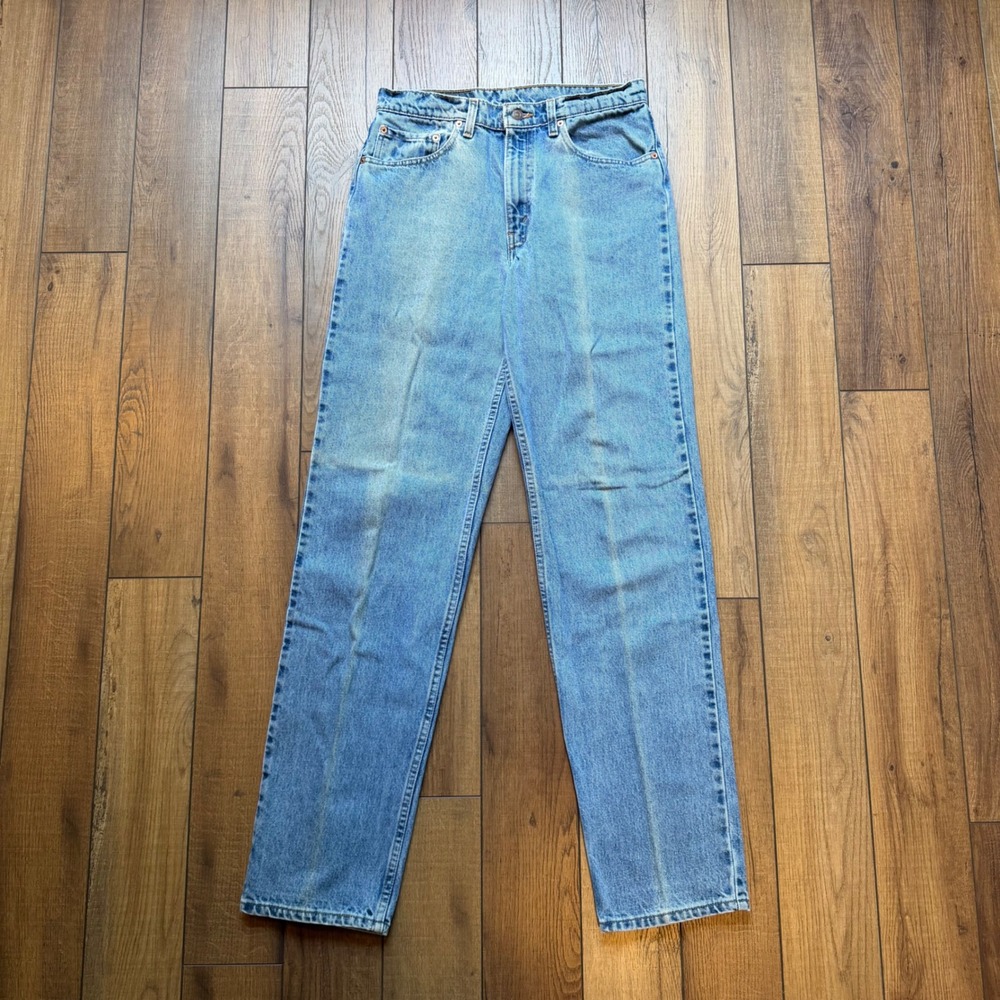 Vtg 90s Levis 550 Relaxed Fit Tapered Jeans Light Wash Made USA Men 33x36 Denim